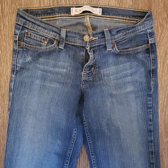 Express Denim - Picture 2 of 5